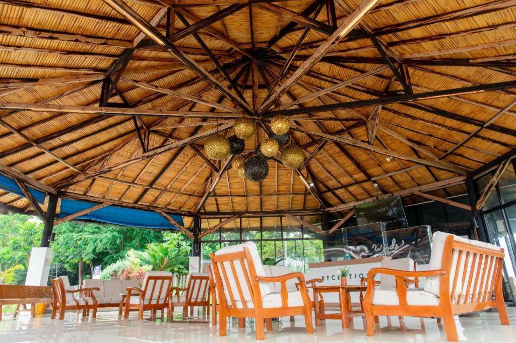 Ultra Winds Mountain Resort (Adults Only) Cagayan de Oro Exteriör bild