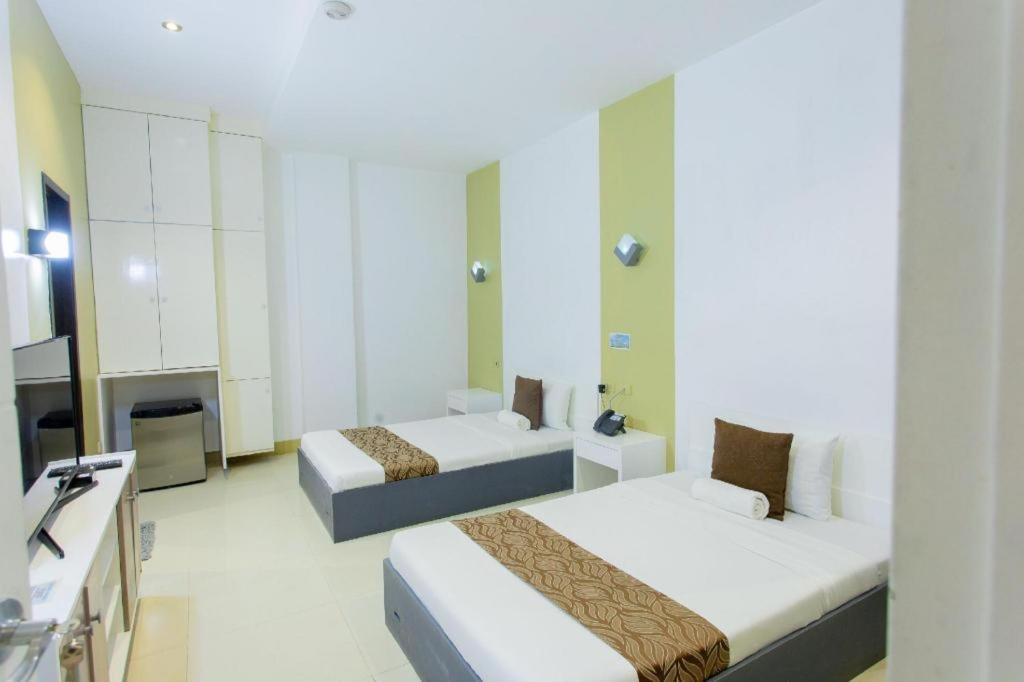 Ultra Winds Mountain Resort (Adults Only) Cagayan de Oro Exteriör bild